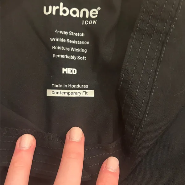 Black Women's Black Top Size M - Image 2