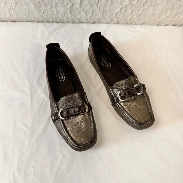 Coach Women’s Shoes Leather Loafers Size 7 M Gunmetal Gray Metallic Pebbled - Image 12