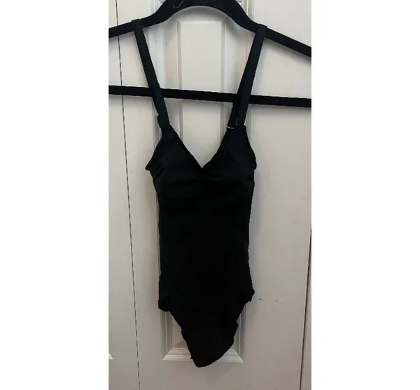 SKIMS Bodysuit S - Image 3