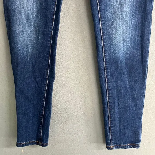 Kancan high rise dark wash jeans size 1/24 - Image 3