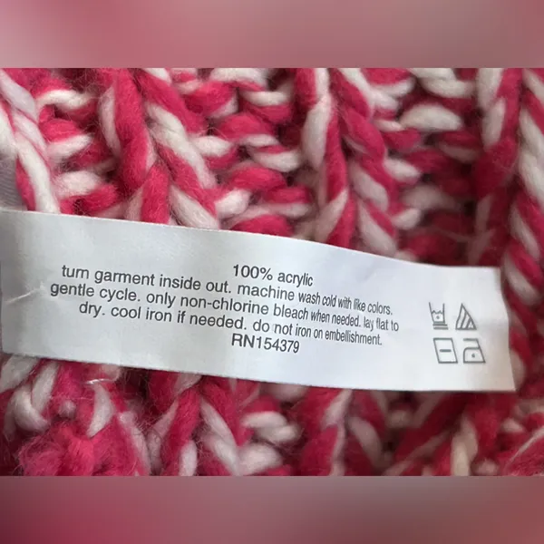 Aeropostale Women’s Pink & White Knit Pom Beanie & Scarf Set NWT - Image 8