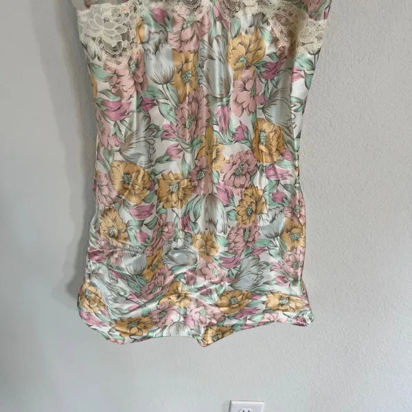 Victoria Secret Vintage Gold Label Floral Satin Mini Slip Dress Size Small - Image 3