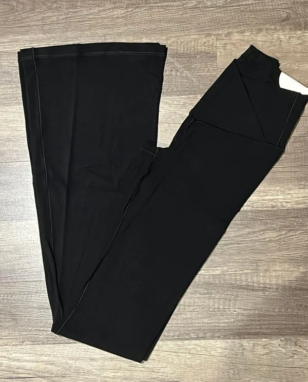 Aerie New With Tags LARGE REGULAR OFFLINE By Crossover BUTTERSOFT FLARE LEGGING BNWTS - Image 11