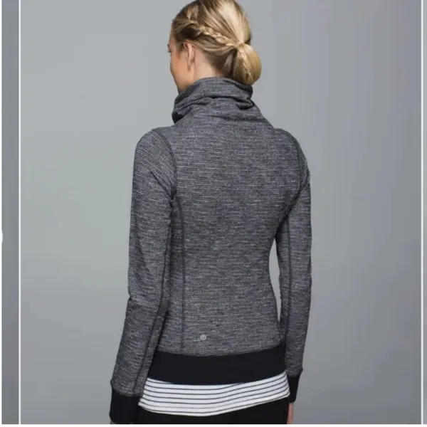 Lululemon Be Present Jacket Coco Pique Black 2 - Image 3