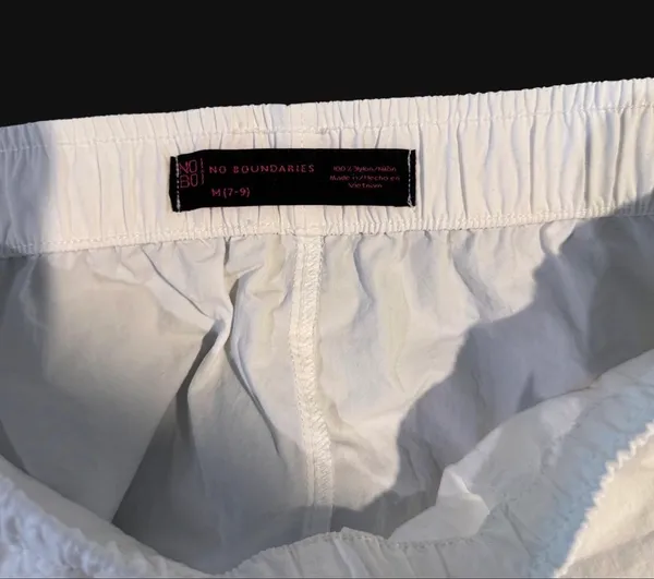 No Boundaries white cargo pants - Image 3