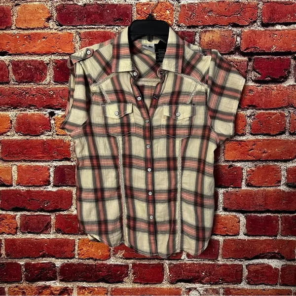 Women’s Harley Davidson button-down - Image 3