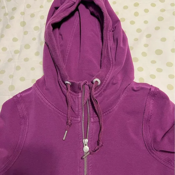 Lululemon Women’s Vintage Full Zip Jacket - Image 9