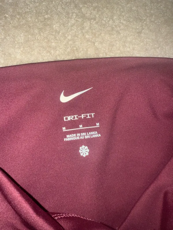 Maroon Nike Leggings Dri-Fit - Image 4