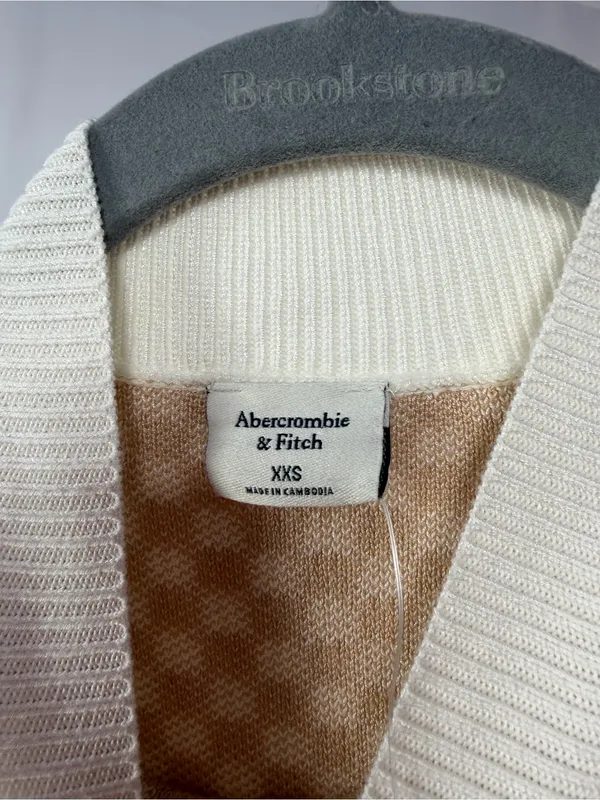 NWT Abercrombie & Fitch Long Sleeve Checkerboard‎ Sweater Dress in Light Brown - Image 4