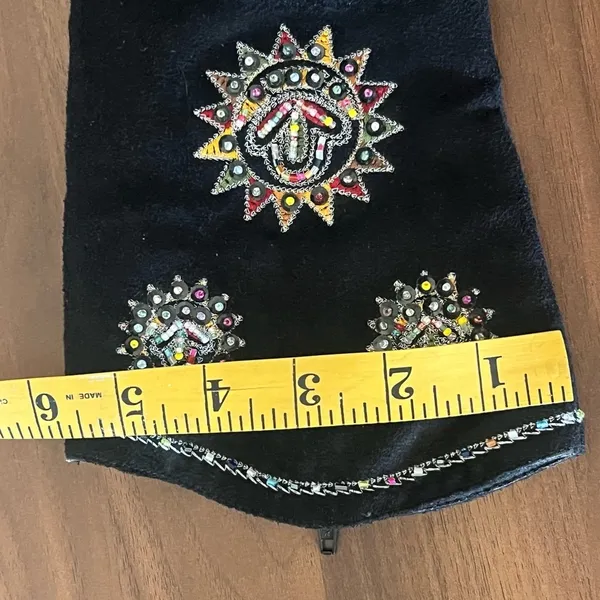 Splash fusion Foot Wear Black Velvet Embroidered Western Heel Boots Size 7 - Image 8