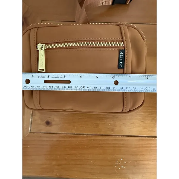 Zofrin‎ Brown Caramel Fanny Pack/Crossbody Unisex Multi Use Travel Vacation - Image 8