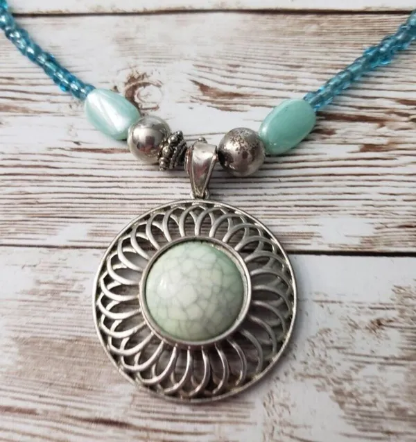 Vintage Necklace - Blue/Aqua/Turquoise Tone Beaded Necklace with Pendant - Image 2
