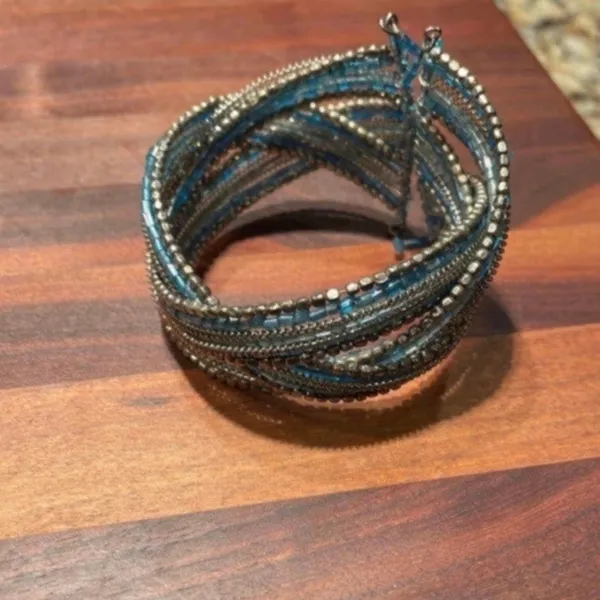 Handmade Turquoise and Gold Beaded Cuff Bracelet Fashion Jewelry - Image 3
