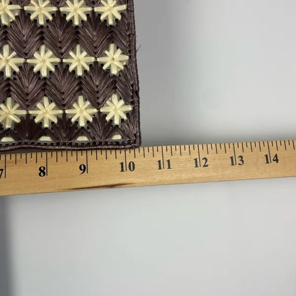 Rectangle Brown Star Flower Woven Box Tiki Beach Straw Structured Handbag‎ - Image 3