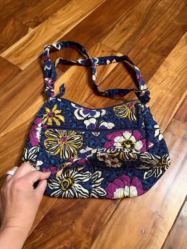 Vera Bradley purse handbag in pattern African violet - Image 2