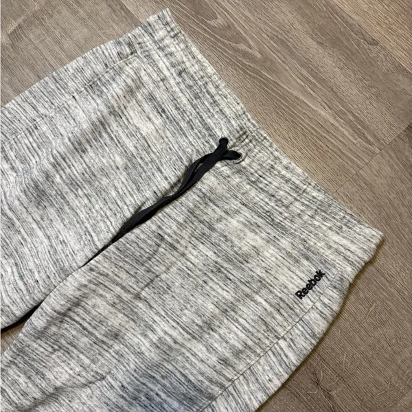 •REEBOK• SWEATPANTS - Image 5