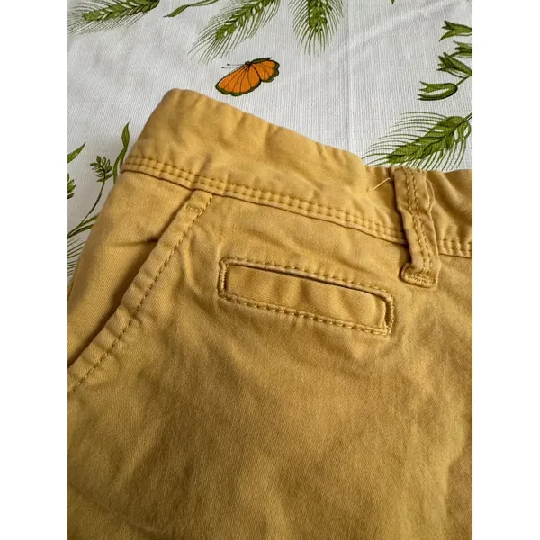 Old‎ Navy Womens 5" Khaki Shorts Size 6 Cotton Blend Mustard Yellow - Image 3