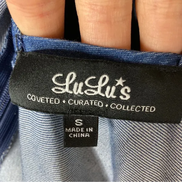 Lulus Dark Wash Chambray Sleeveless Halter Mini Dress Lace Up Womens Small - Image 3