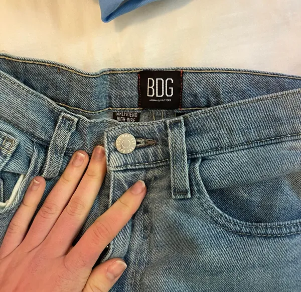 BDG Girlfriend Jeans - Image 2