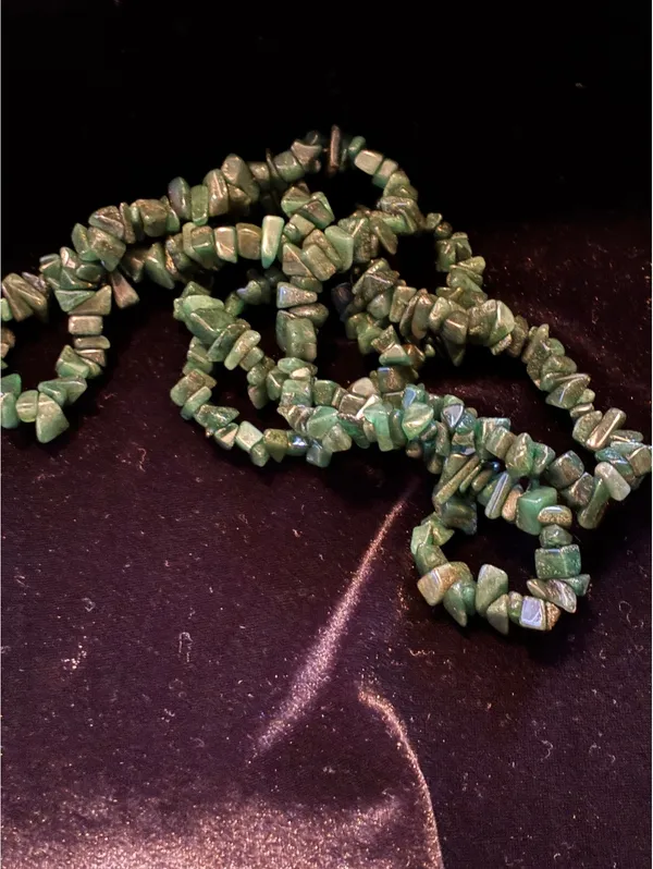 Vintage Green Aventurine Crystal Chip Necklace 32 in. Long Strand Boho Statement - Image 3