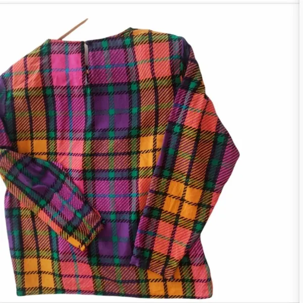 1980's vintage silk blouse w shoulder pads - Image 7