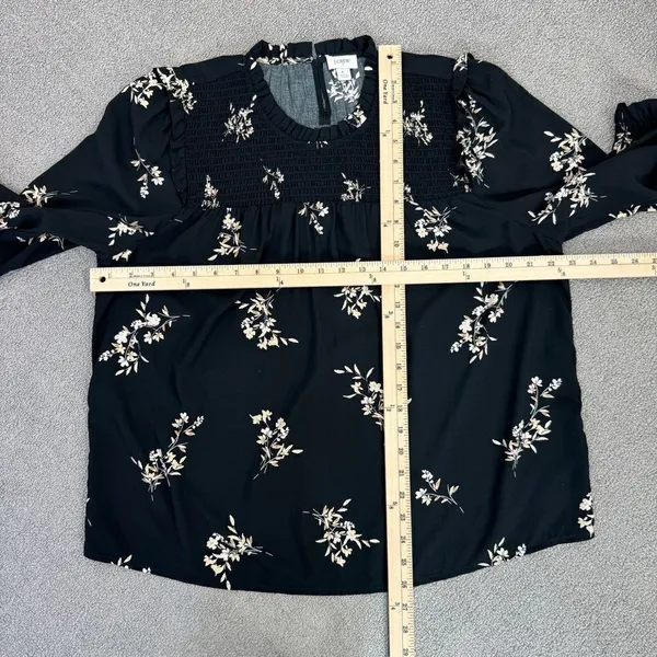 J. Crew Floral Smocked Ruffle Trim Blouse Black‎ Tan Large - Image 11