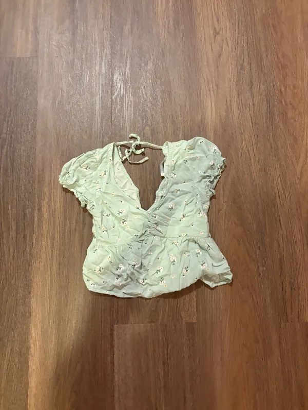 Hollister Top - Image 3