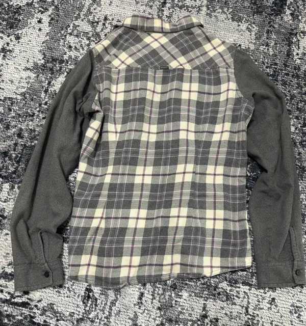 Columbia Flannel - Image 5