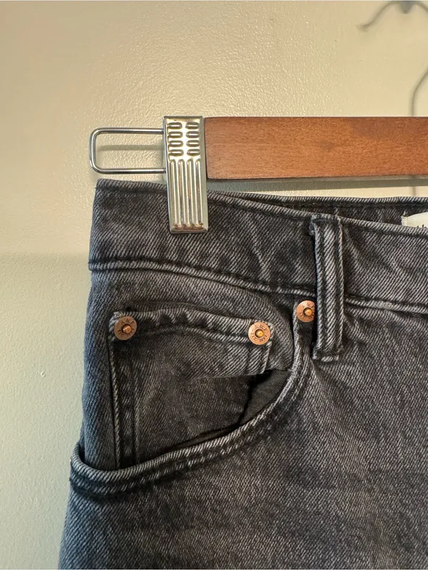 Abercrombie & Fitch The ‘90s Straight Ultra-High Rise Jeans in Washed Black - Image 8