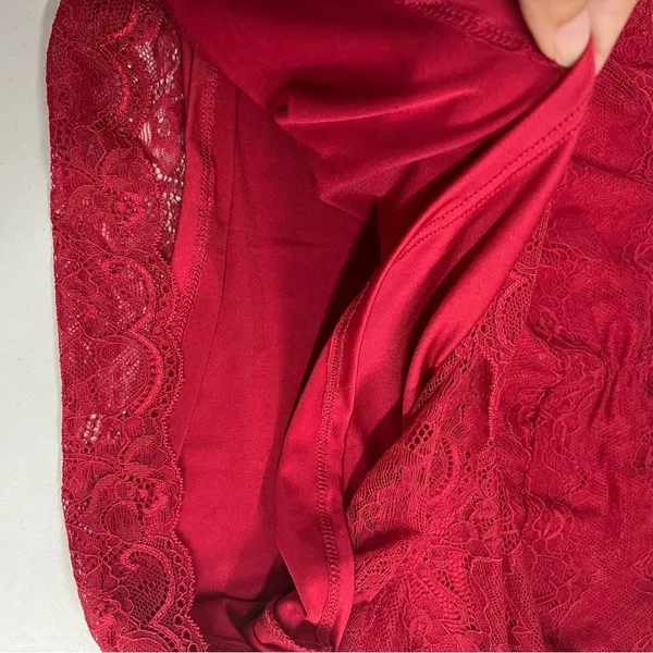 Madden Girl Lace Cami Top Size XL red Floral adjustable straps sexy camisole - Image 8