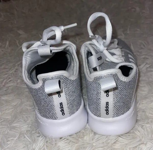 Adidas shoes - Image 4