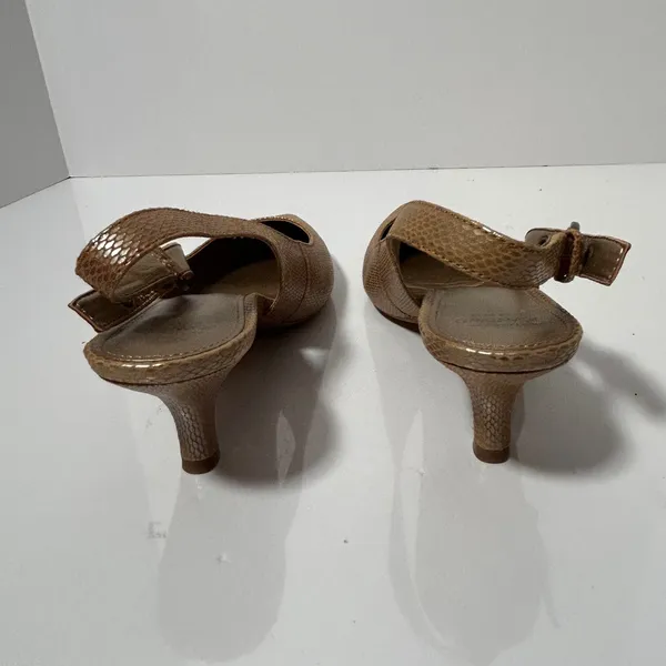 Circa Joan & David Luxe Carolynne Gold Snakeskin Leather Slingback Pumps 8M‎ - Image 8