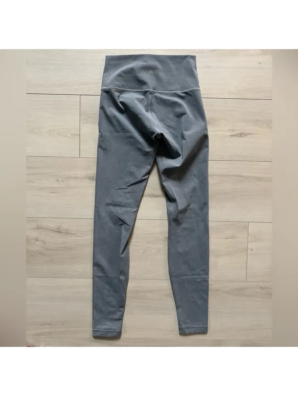 Lululemon Wunder Under High-Rise fitted tight 28” retro acid/mineral wash size 4 - Image 5