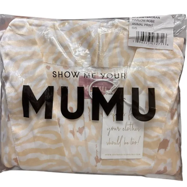 NWT SHOW ME YOUR MUMU The Harlow Robe in Animal Print - Image 9