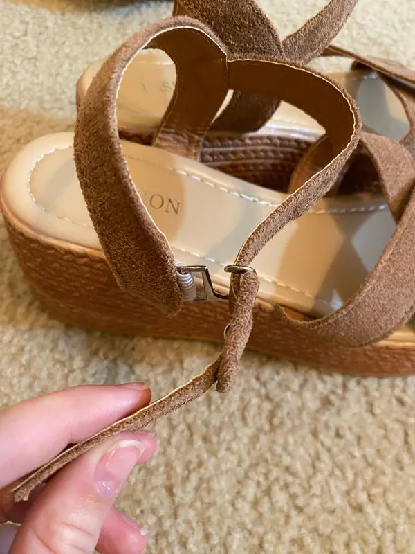 Amazon Sandals Platform - Image 2