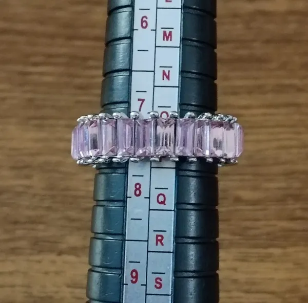 Pink Ring size 7 - Image 8