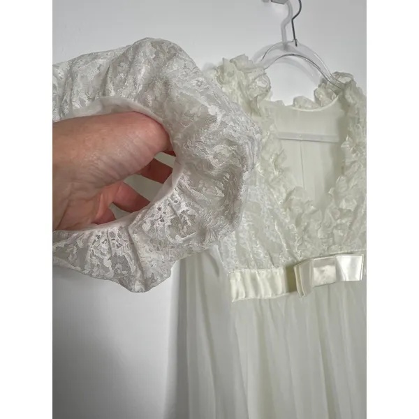 American Vintage 1970s Ivory Lace Chiffon Bridal Robe Gown Unbranded Small P - Image 11