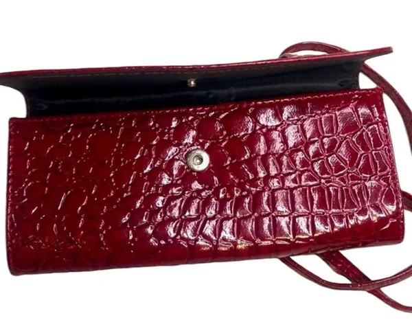 Deep Red Faux Leather Croc Textured Mini Fold Snap Purse Handbag - Image 2