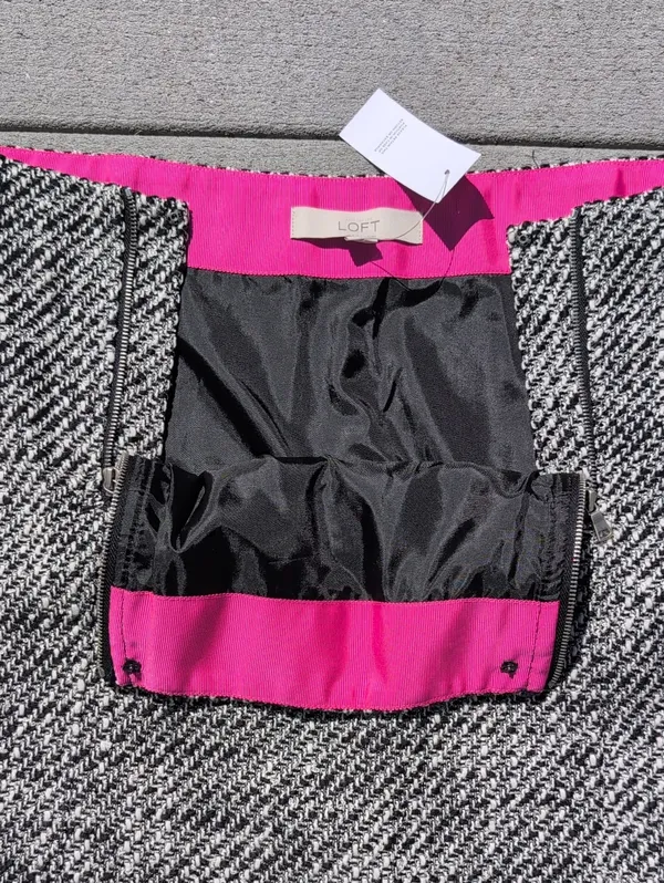 NWT LOFT Tweed Double Zipper Mini Skirt - Image 4