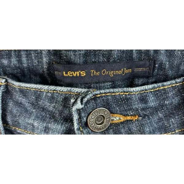 Levi’s Mid Rise Skinny Jeans Women's Size 8M Medium Wash Blue Great Condition‎ - Image 3