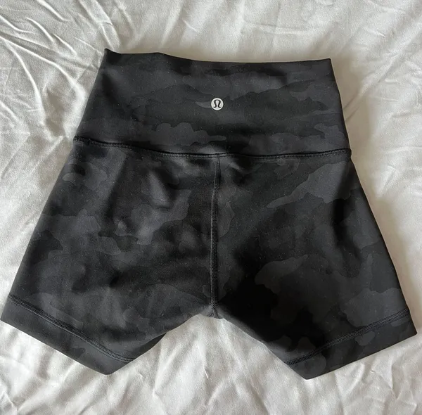 Lululemon Wunder Train High-Rise Short 4” - Image 3