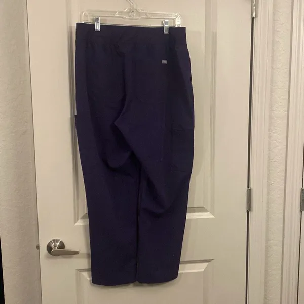 Figs scrub pants, size XL/P￼ - Image 4