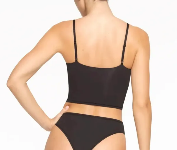 SKIMS Women's Fits Everybody Cropped Cami in Onyx - Image 2