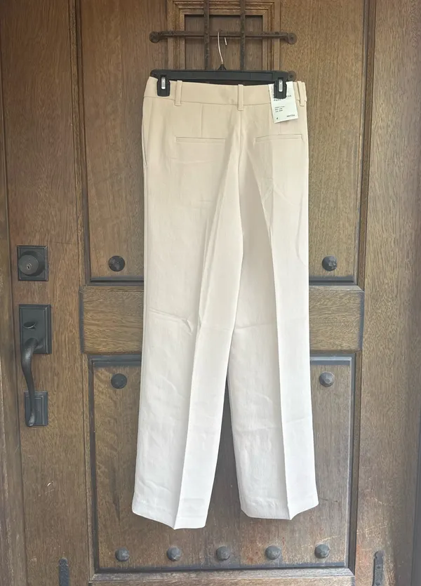 Aritzia The Effortless Pant Wide-Leg Rise Low Pants in Beige Size 4 - Image 4