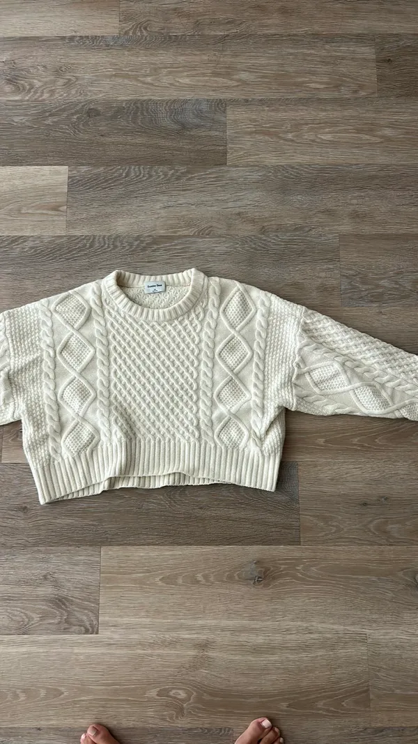 Aritzia Sunday Best Sweater - Image 3