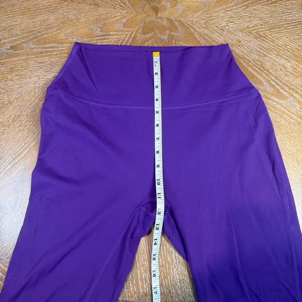 SET‎ Active Sportbody Leggings Purple Size Large - Image 7