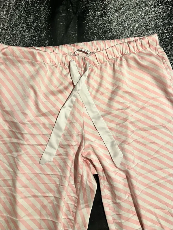 Womens large Victoria's Secret pajama pants w/drawstring & pockets-pink striped - Image 3