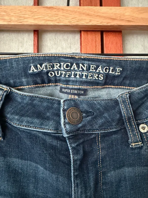 American Eagle Jeans Skinny Stretch straight leg size 12 short - Image 4