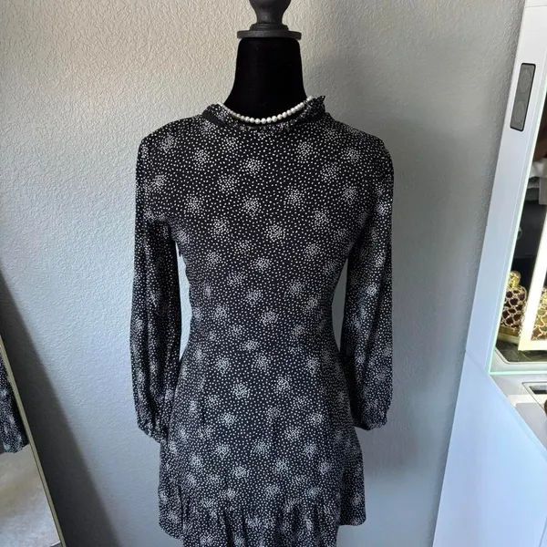 Loft polla dot mini dress size00 - Image 3