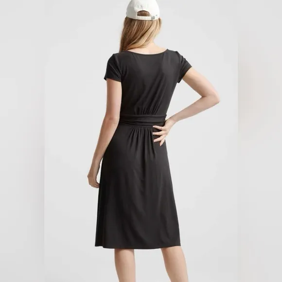 Quince Womens Black Tencel Jersey Ruched Waist Dress sz M NWT Short Sleeve Midi - Image 2